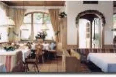 ガストフ ツア ポスト ホテル